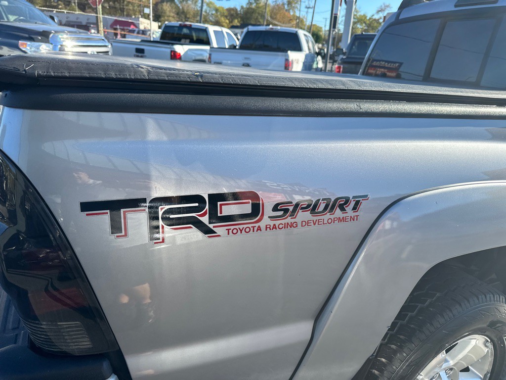 2014 Toyota Tacoma Image 12
