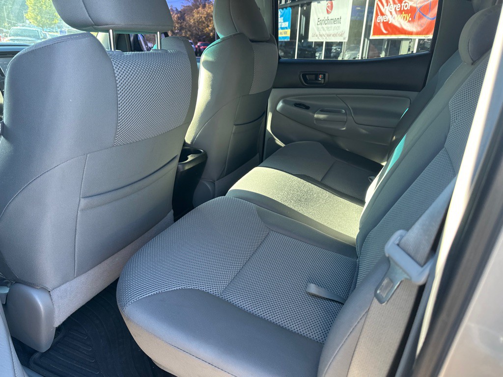 2014 Toyota Tacoma Image 11