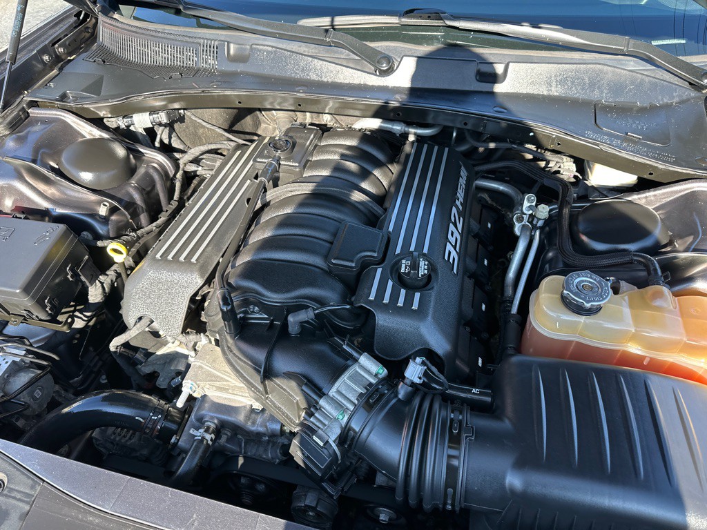2016 Dodge Charger Image 18