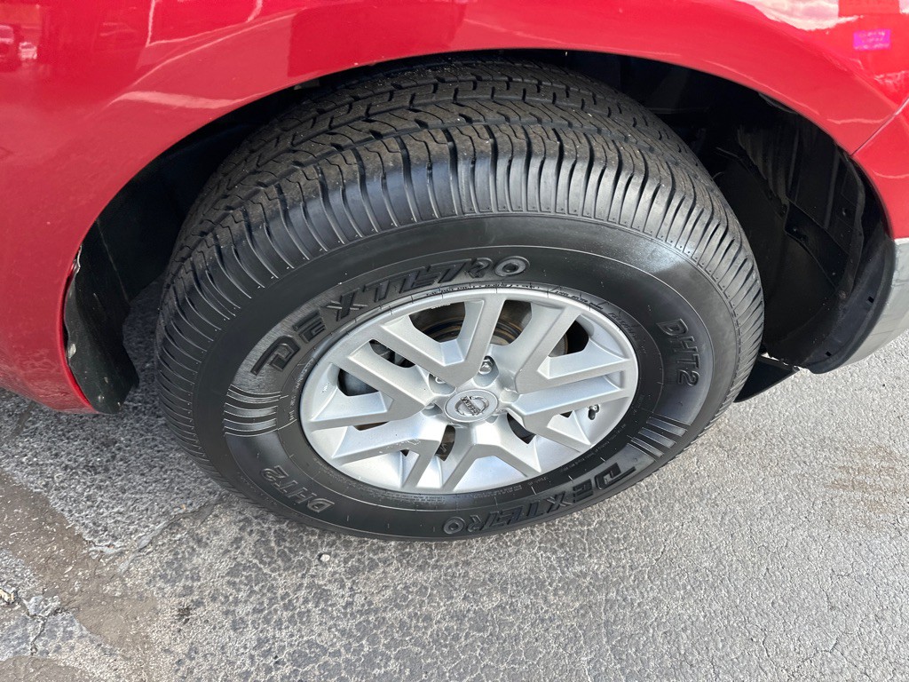 2016 Nissan Frontier Image 6