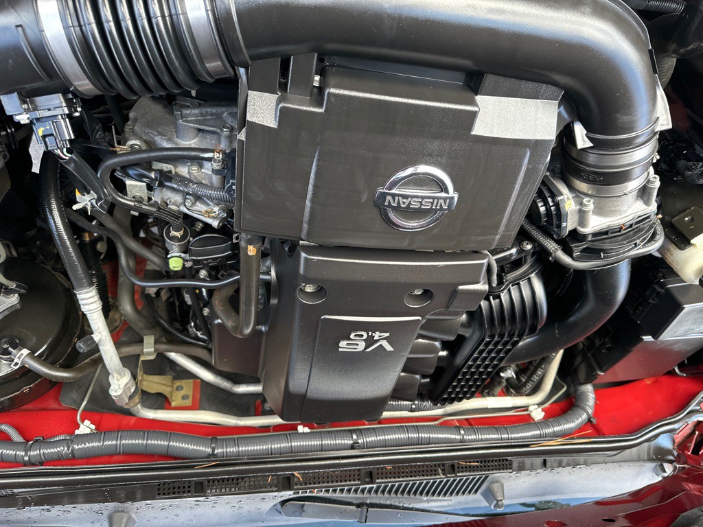 2016 Nissan Frontier Image 17