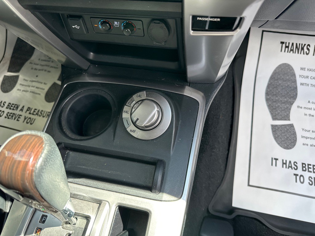2021 Toyota 4Runner Image 10
