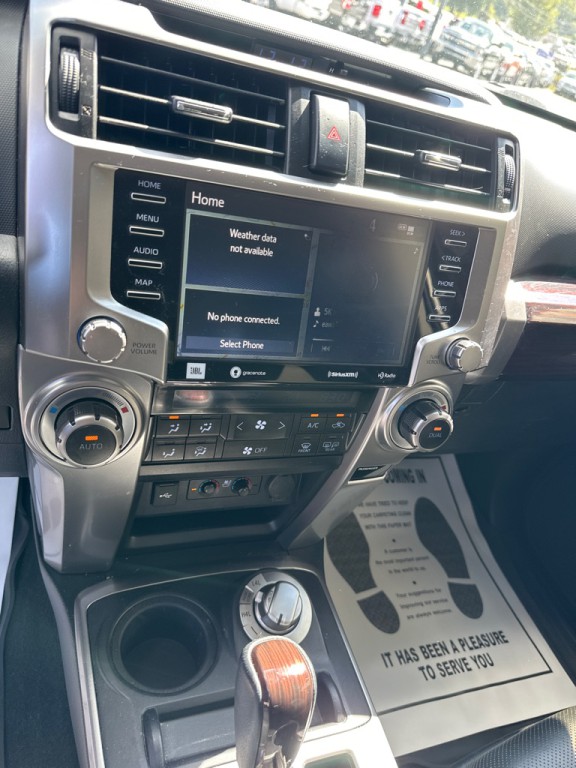 2021 Toyota 4Runner Image 16