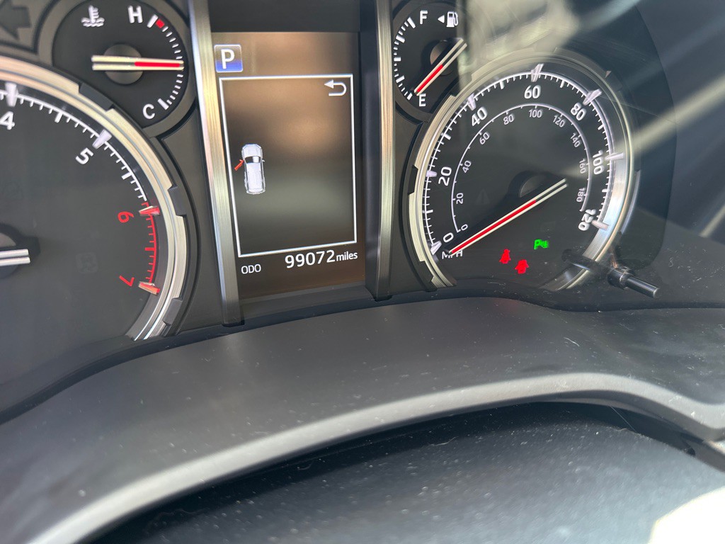 2021 Toyota 4Runner Image 17
