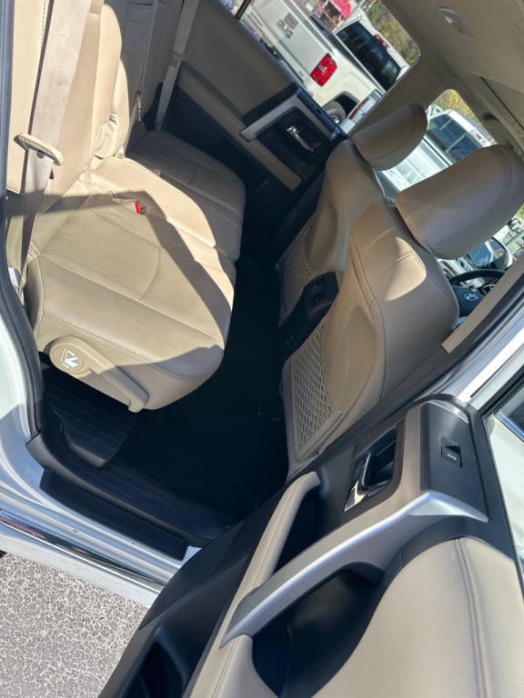 2019 Toyota 4Runner Image 11