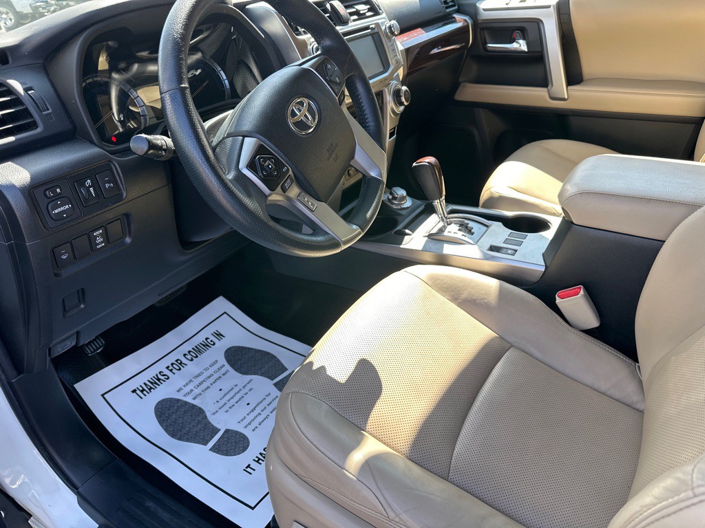 2019 Toyota 4Runner Image 15