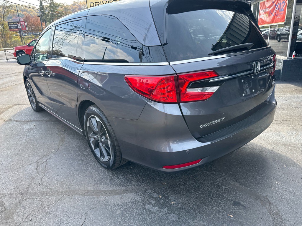 2022 Honda Odyssey Image 2