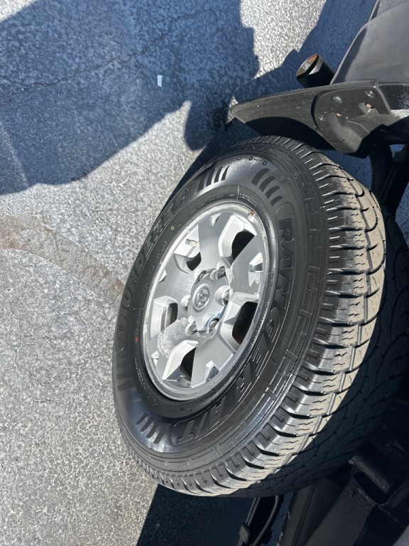 2012 Toyota Tacoma Image 8