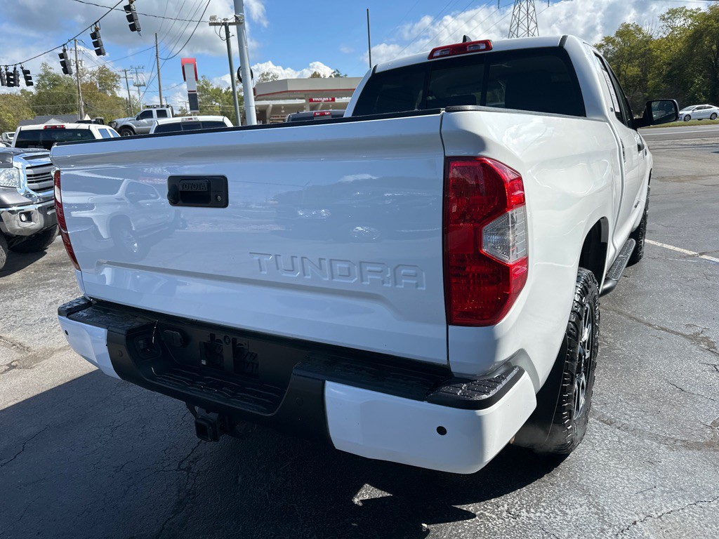 2020 Toyota Tundra Image 3