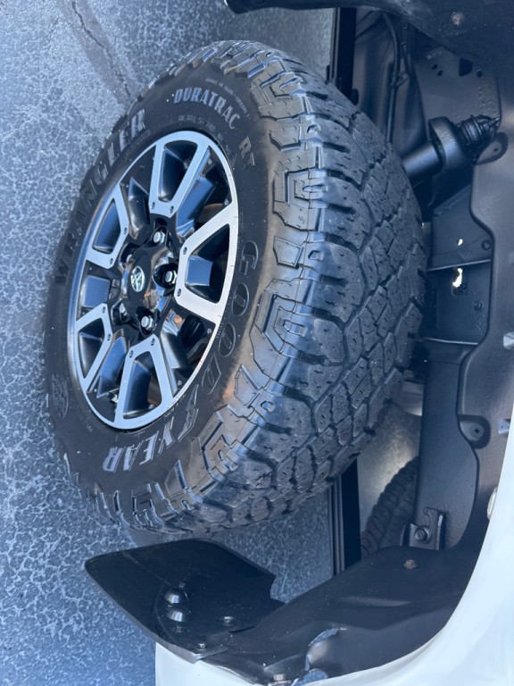 2020 Toyota Tundra Image 11
