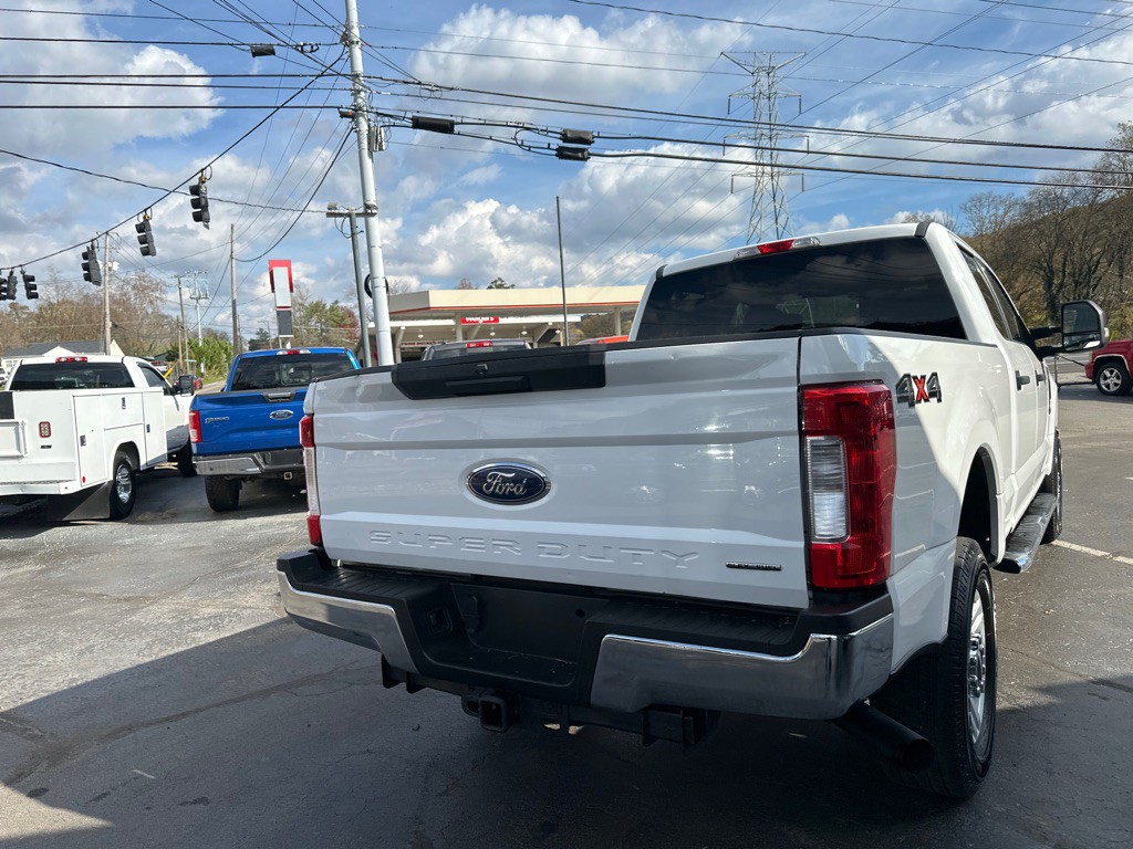 2017 Ford F-250 Image 3