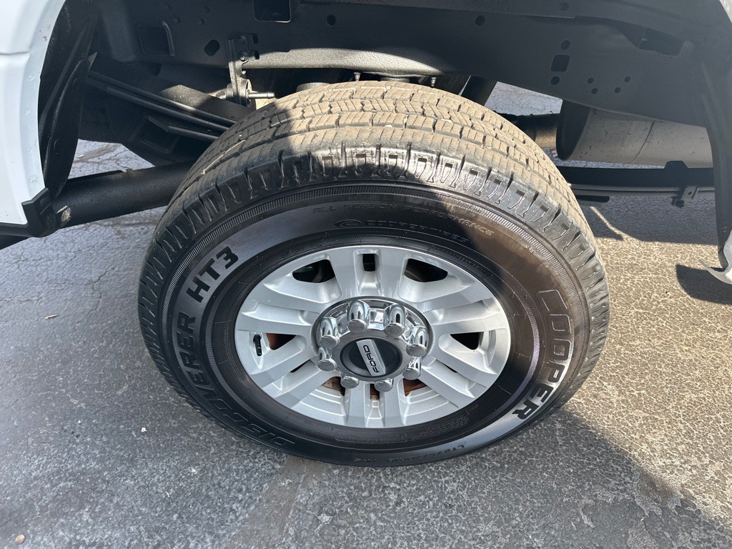 2017 Ford F-250 Image 10