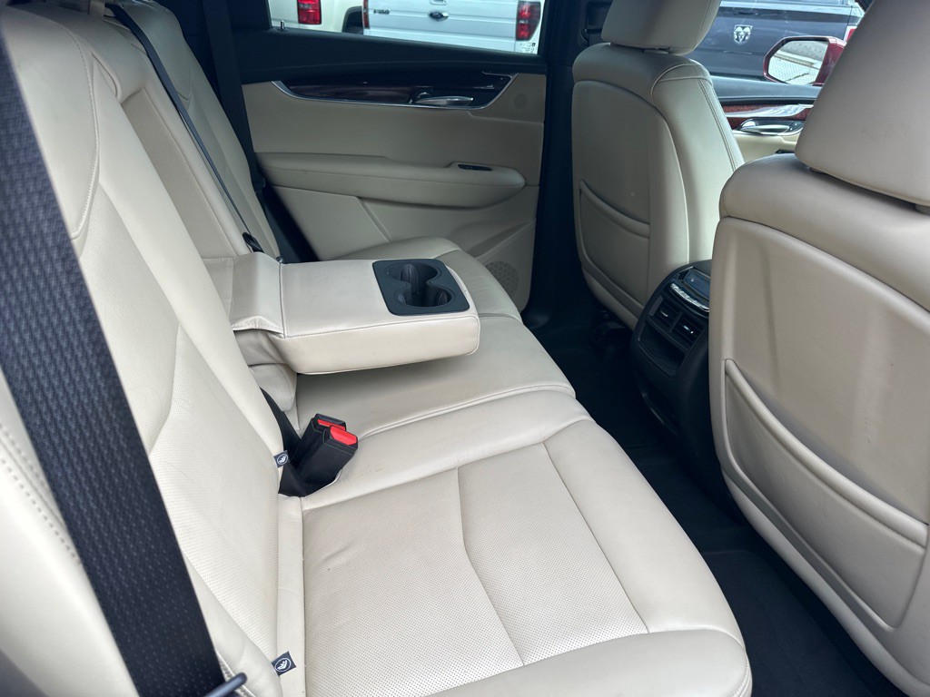 2018 Cadillac XT5 Image 9