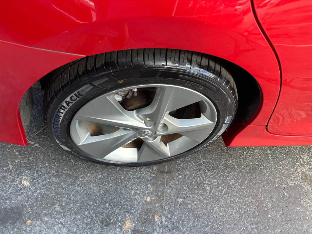 2013 Toyota Camry Image 11