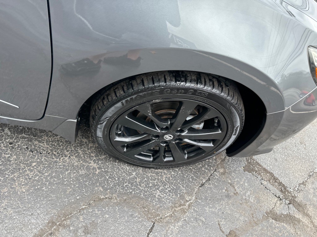 2017 Nissan Altima Image 6