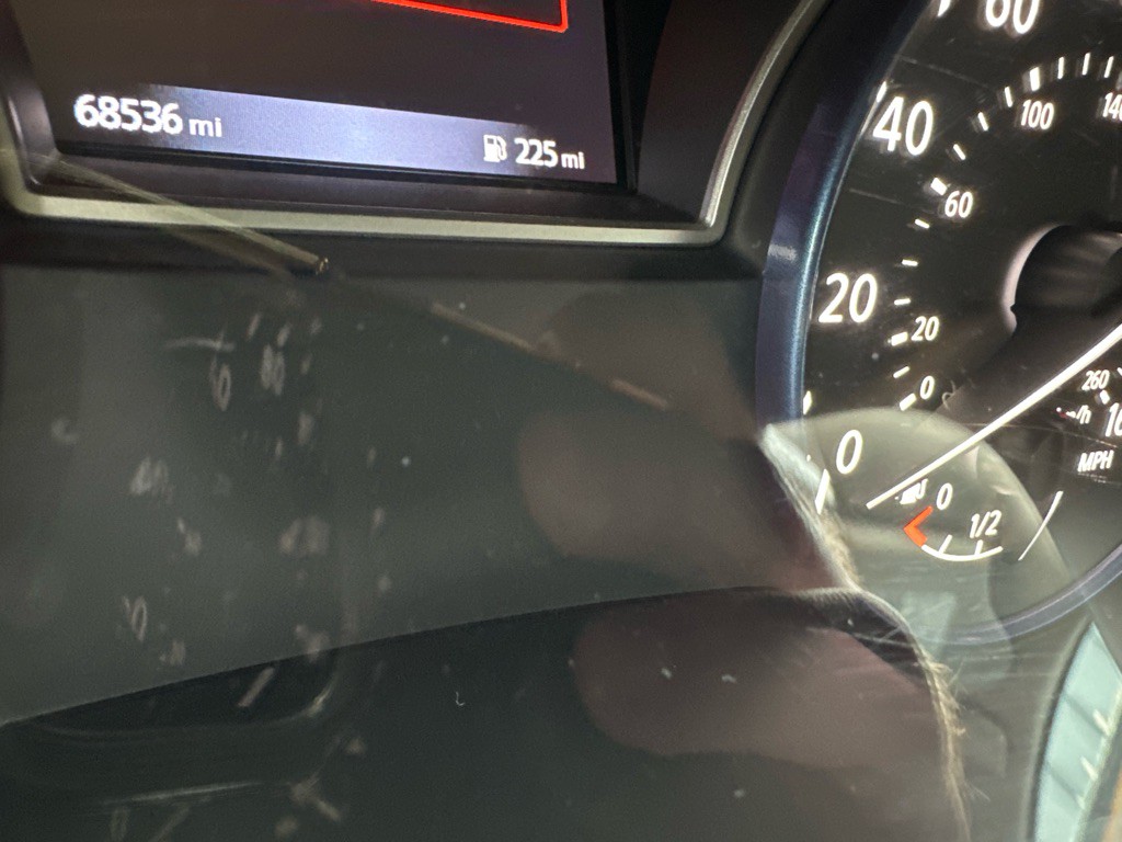 2017 Nissan Altima Image 14