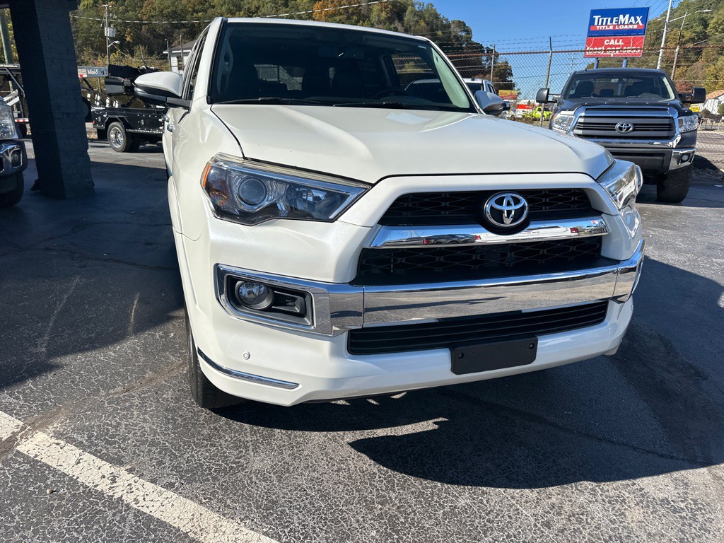 2016 Toyota 4Runner Image 5