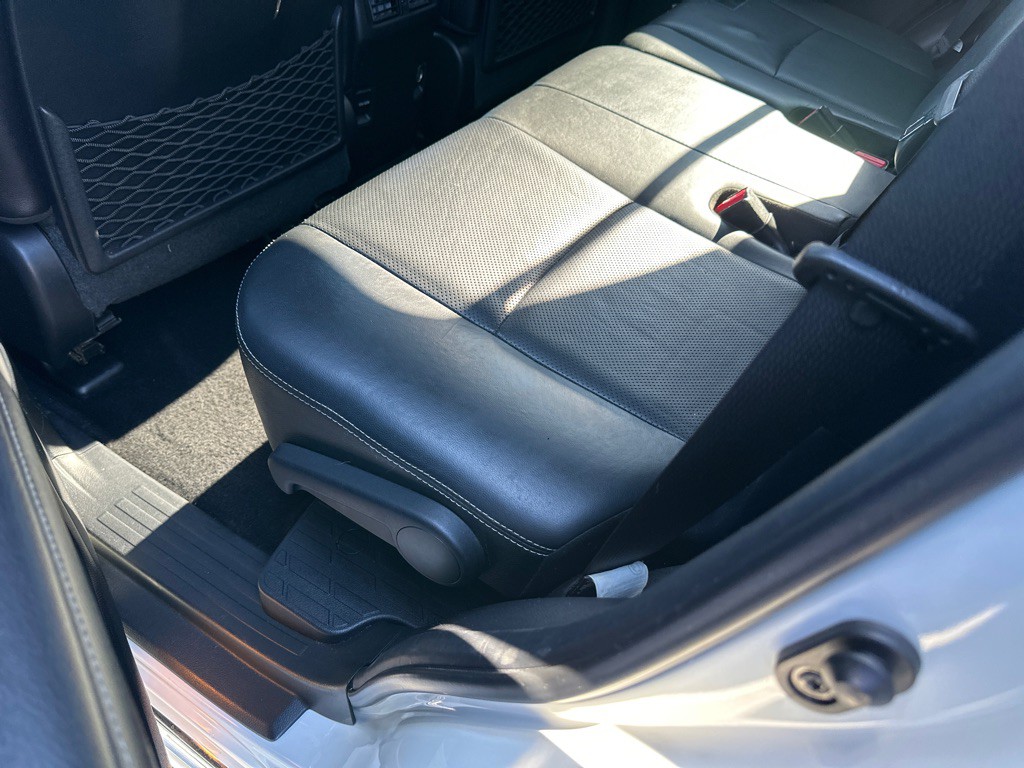 2016 Toyota 4Runner Image 13