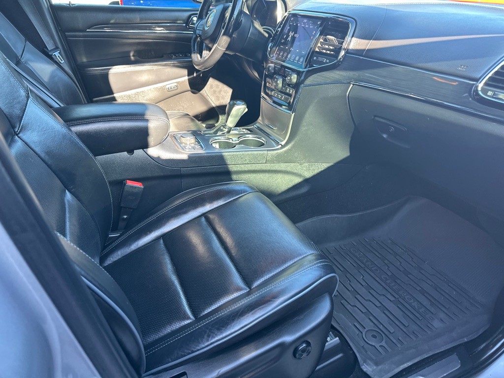 2020 Jeep Grand Cherokee Image 8