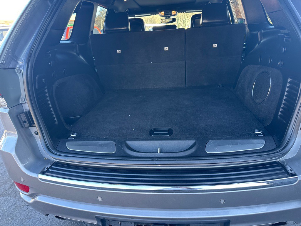2020 Jeep Grand Cherokee Image 12