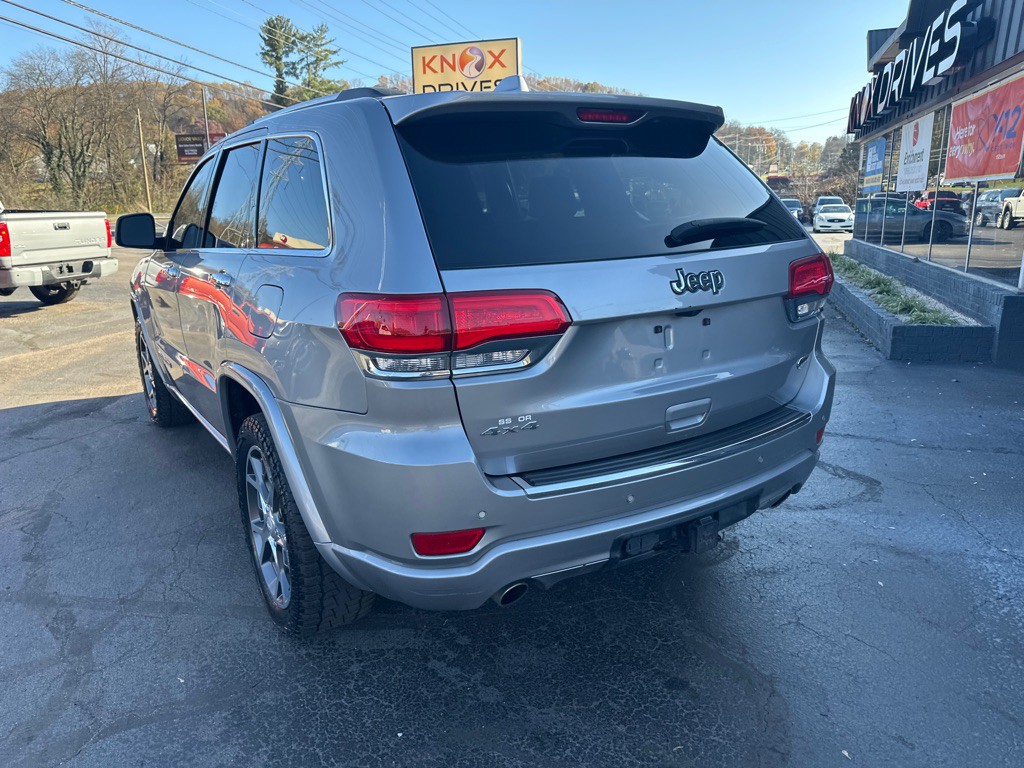 2020 Jeep Grand Cherokee Image 4