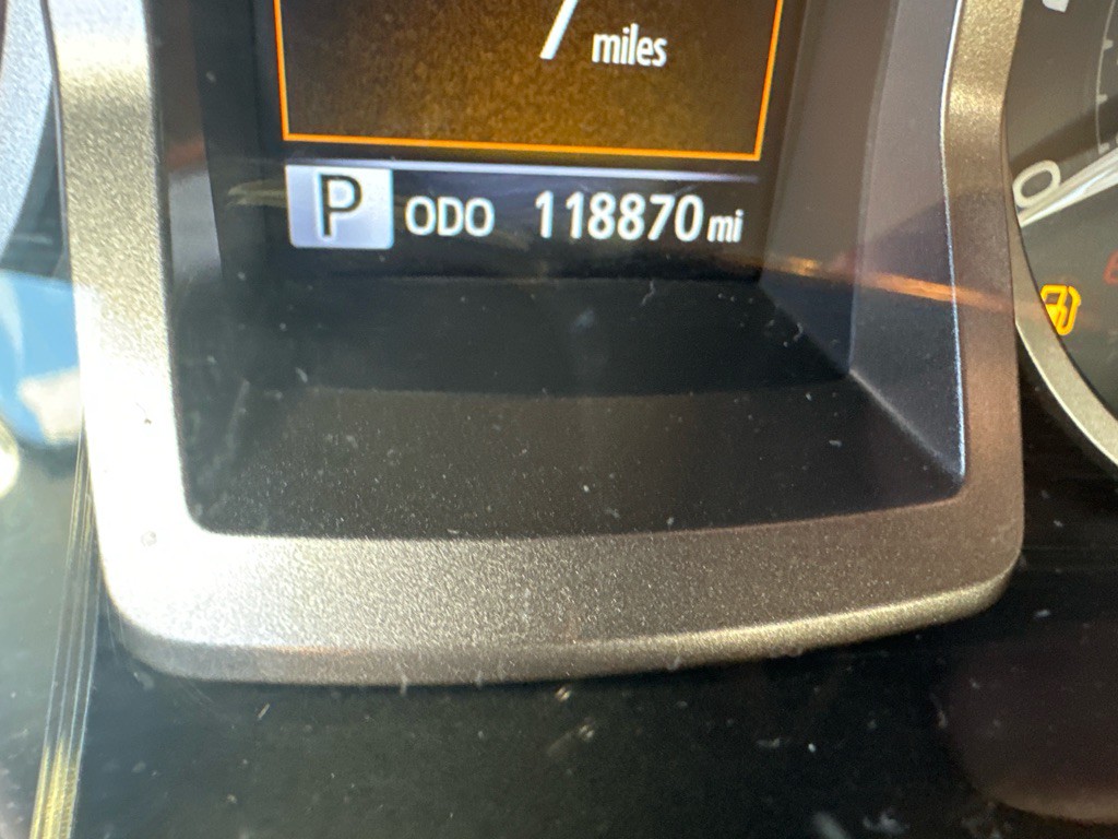 2018 Toyota Tacoma Image 12