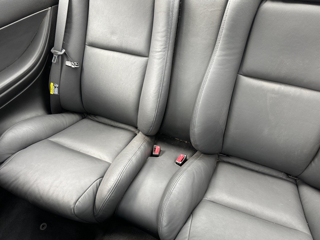 2006 Pontiac GTO Image 10