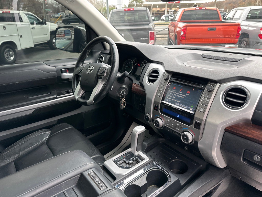2016 Toyota Tundra Image 8