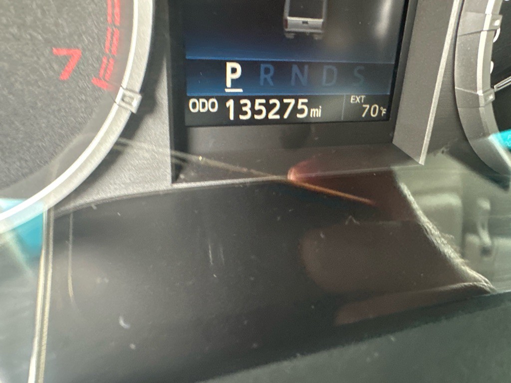 2016 Toyota Tundra Image 15