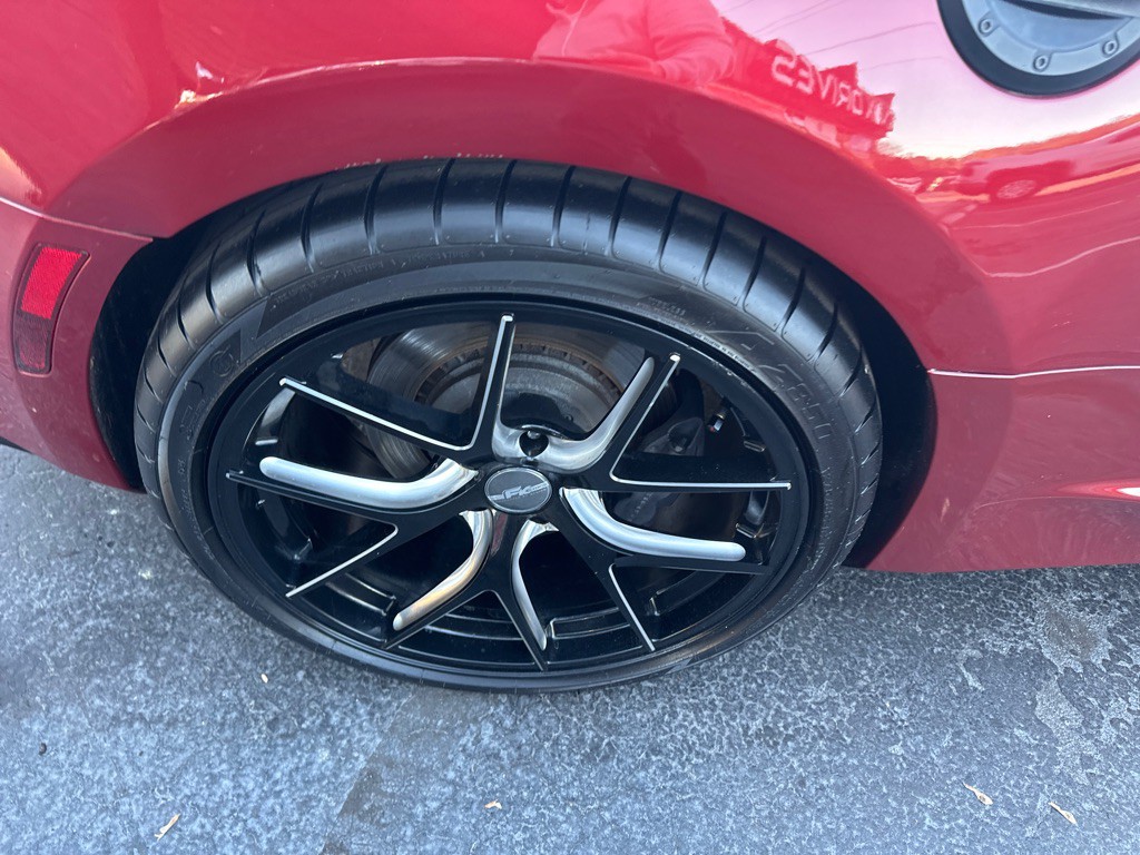 2016 Chevrolet Camaro Image 12