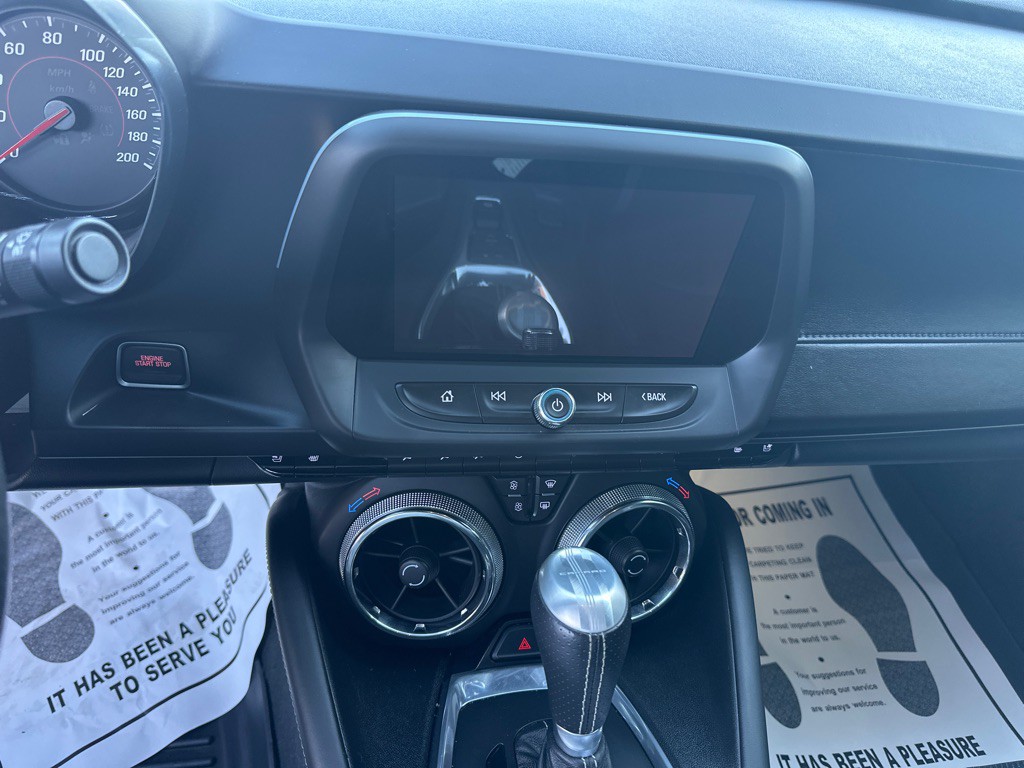 2016 Chevrolet Camaro Image 16