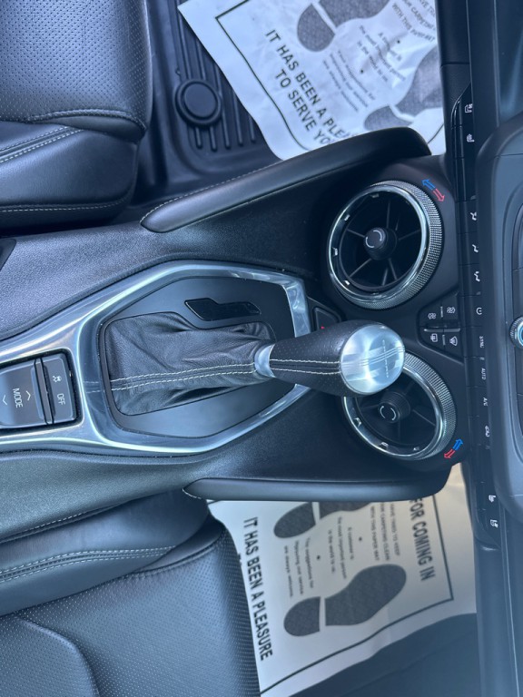 2016 Chevrolet Camaro Image 17