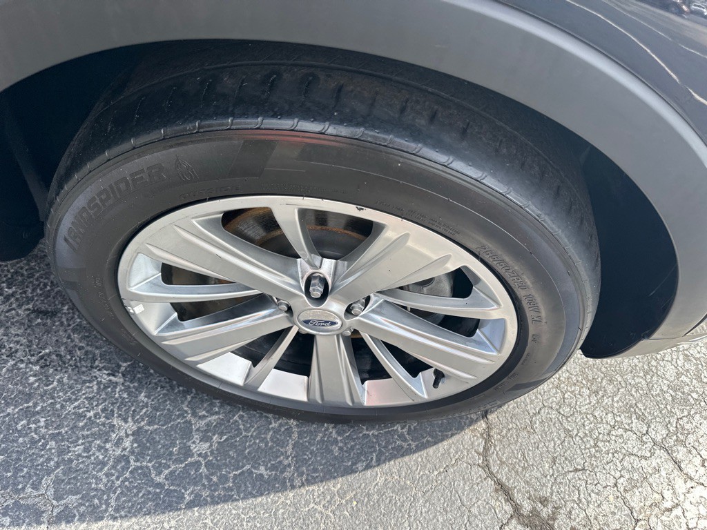 2019 Ford Explorer Image 6