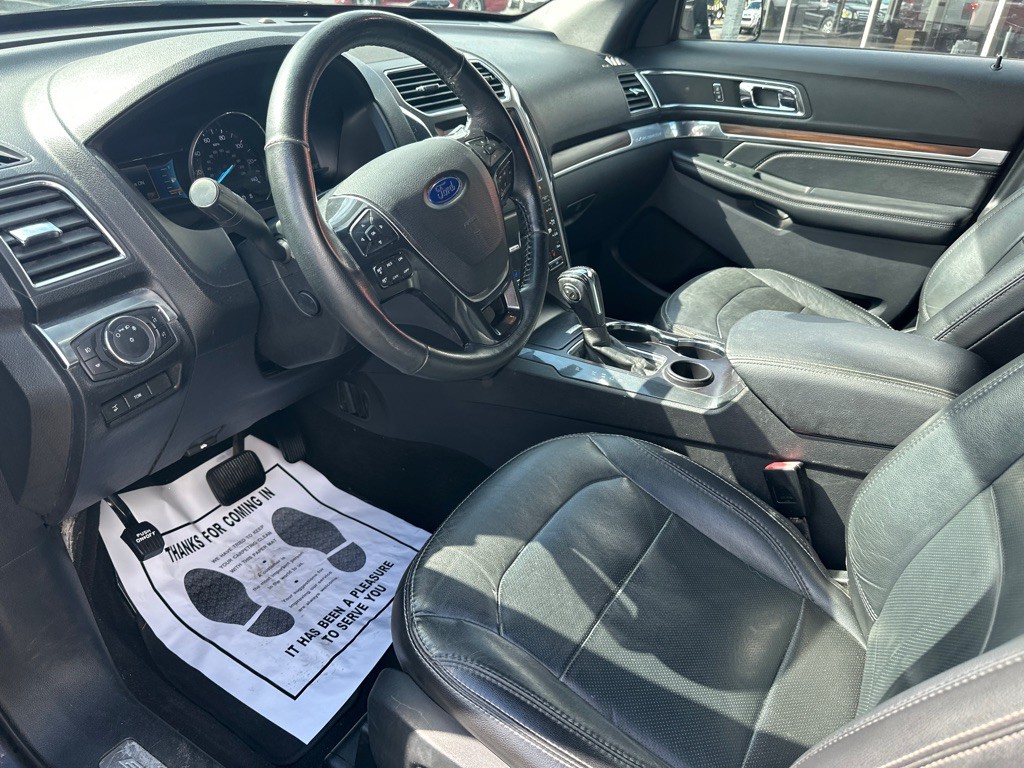 2019 Ford Explorer Image 12