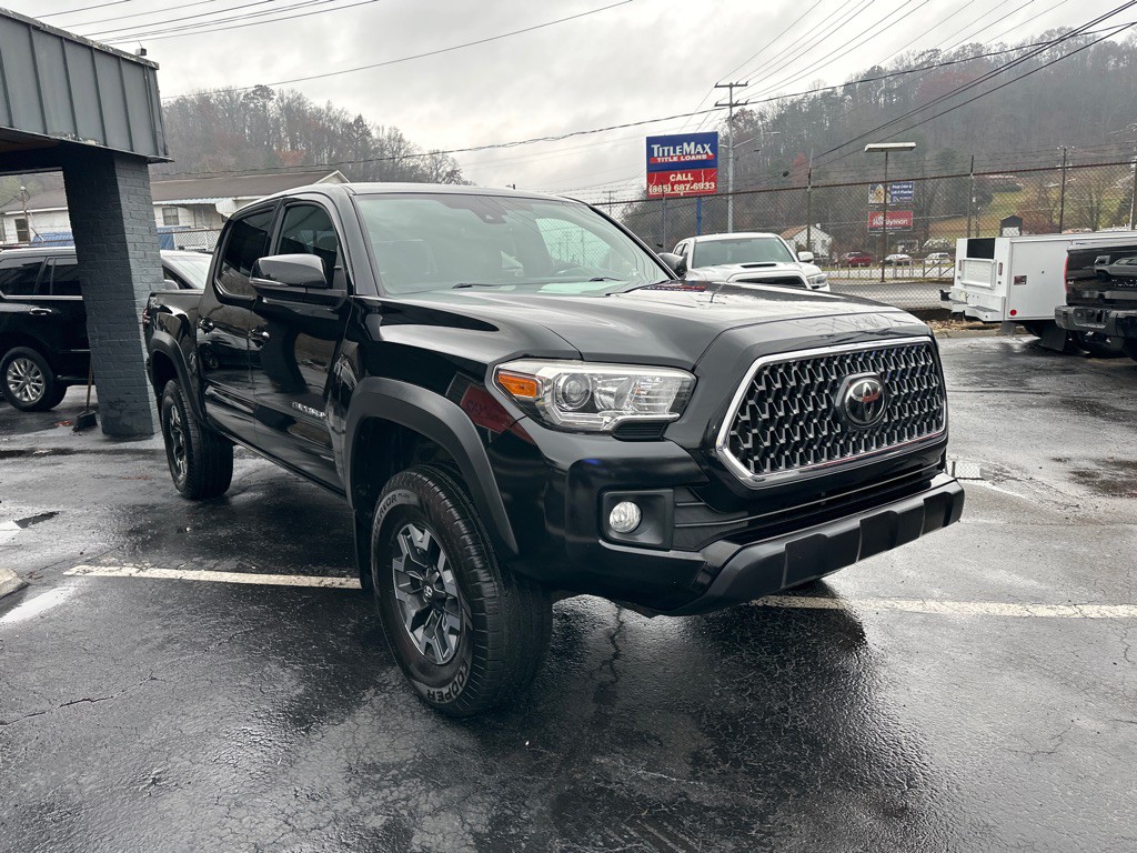 2018 Toyota Tacoma Image 4