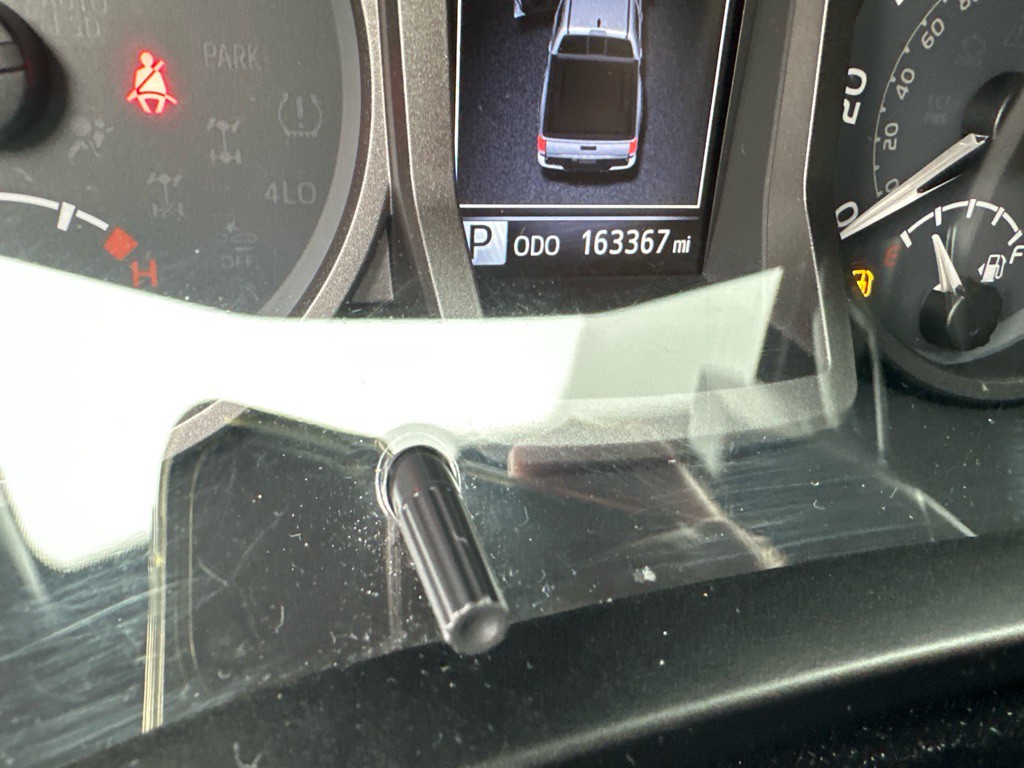 2018 Toyota Tacoma Image 15