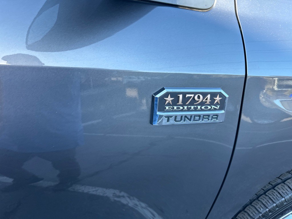 2014 Toyota Tundra Image 7