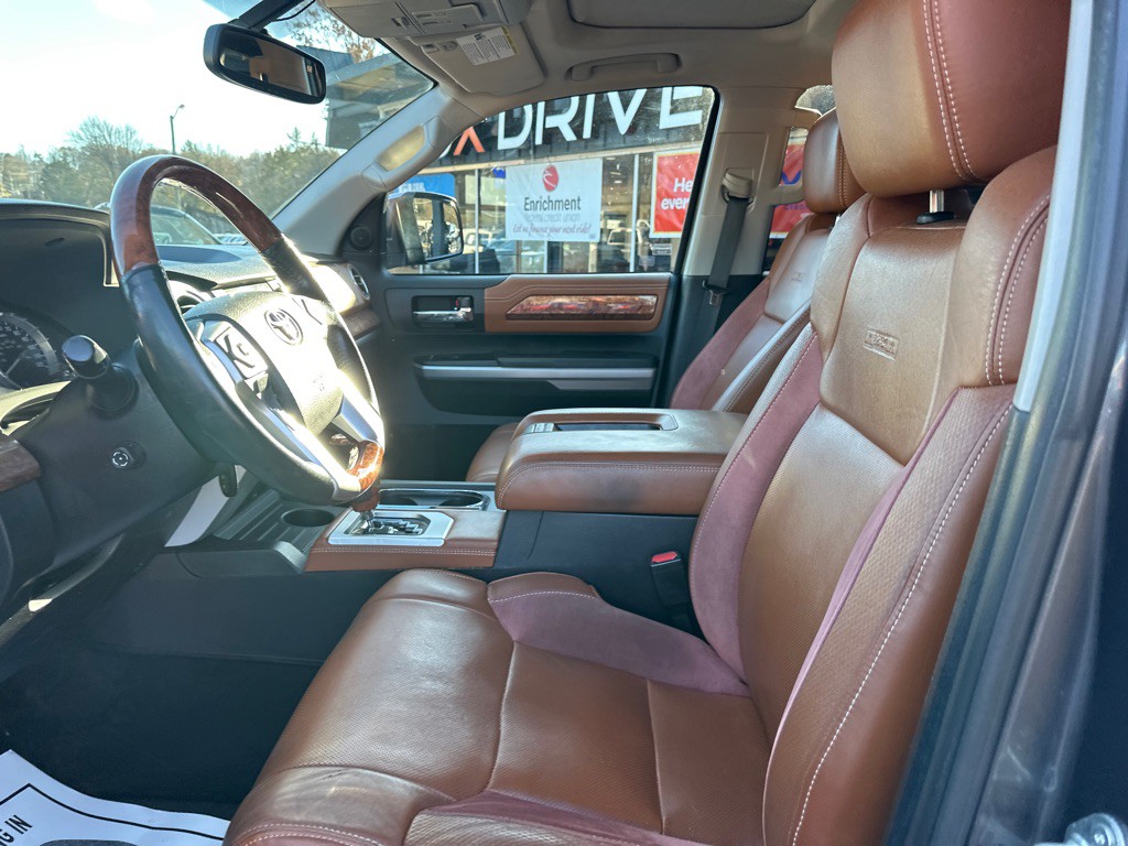 2014 Toyota Tundra Image 19