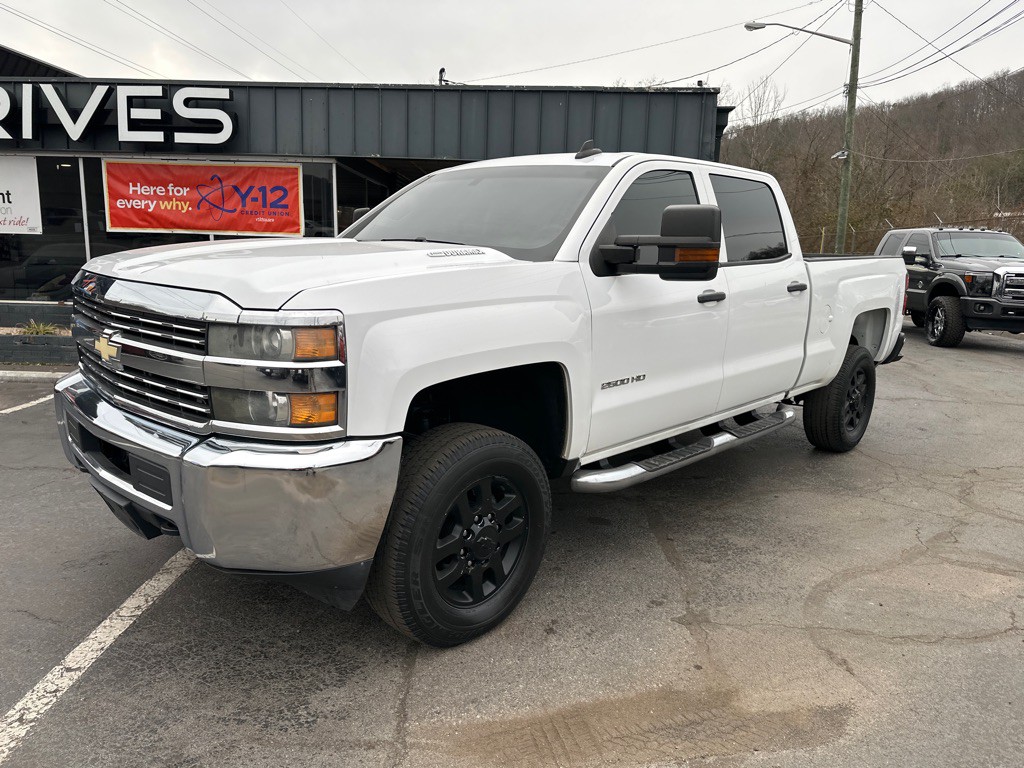 2015 Chevrolet Silverado 1500 Image 1