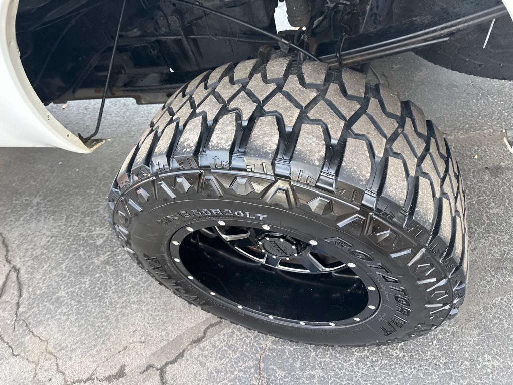 2012 Ford F-350 Image 12