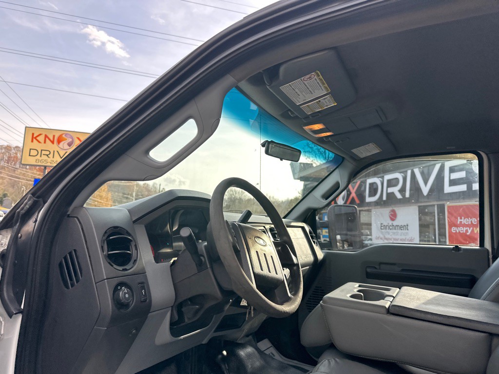 2012 Ford F-350 Image 18