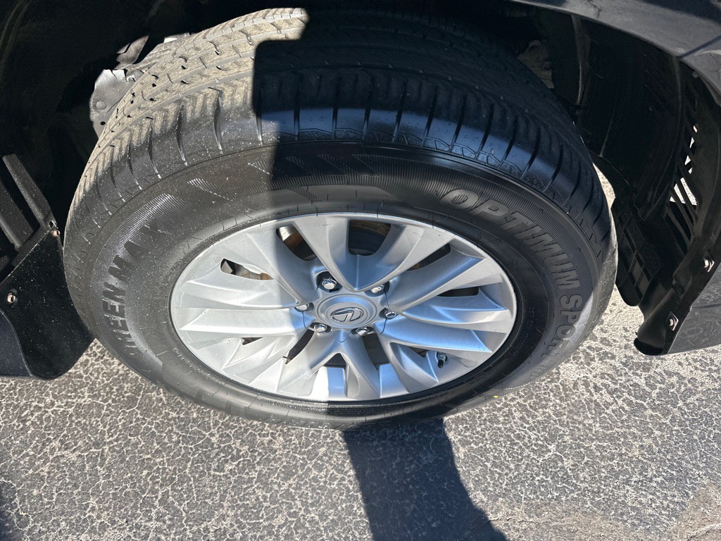 2014 Lexus GX Image 6