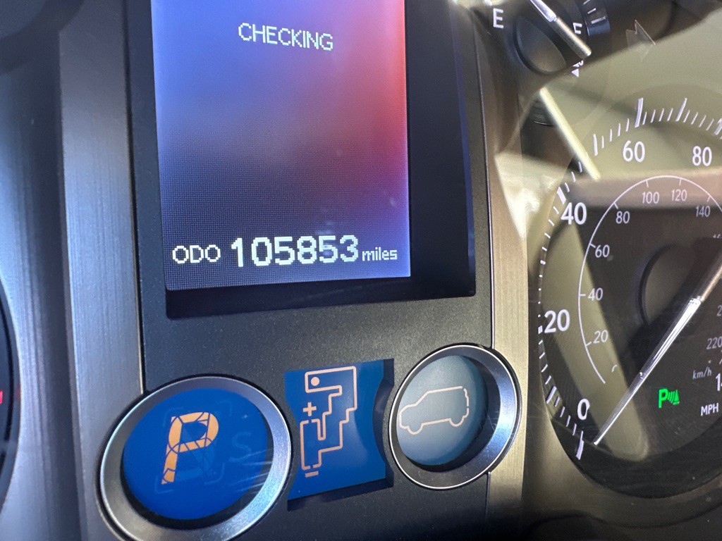 2014 Lexus GX Image 18