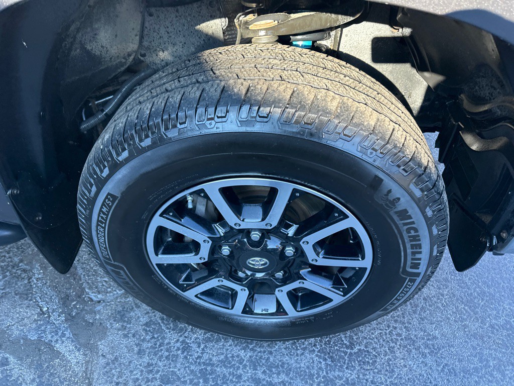 2020 Toyota Tundra Image 6