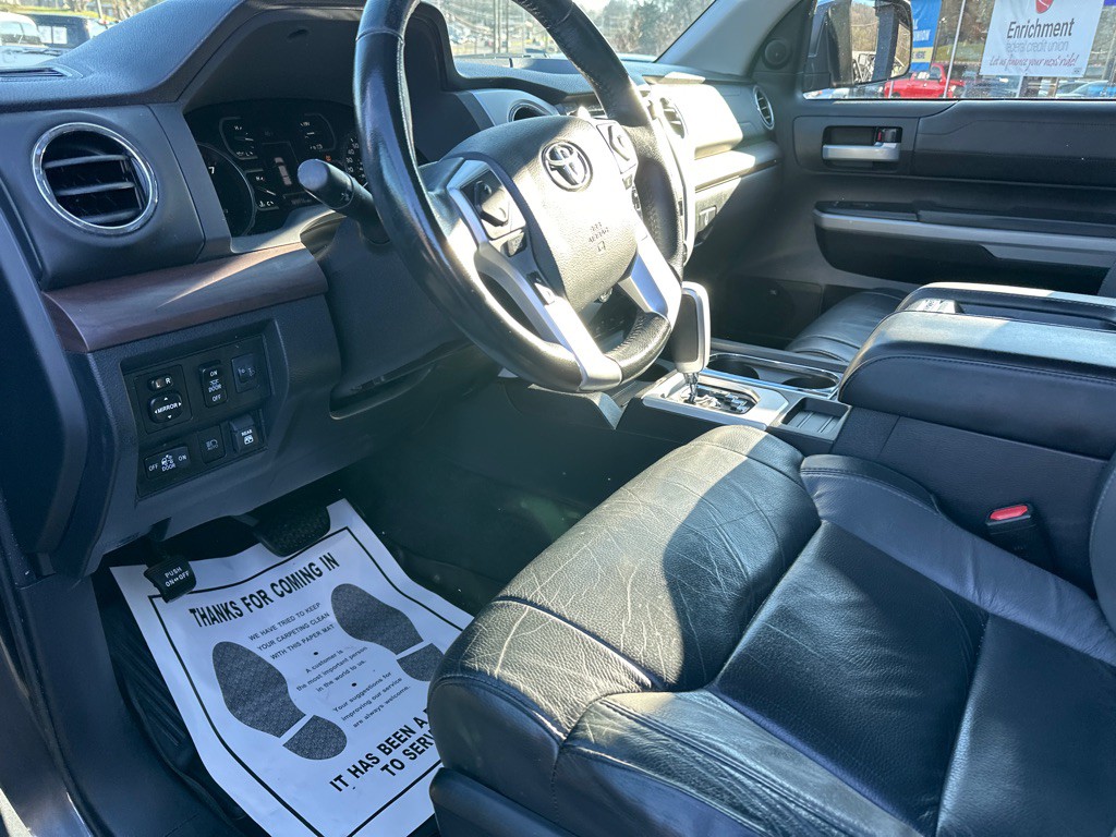 2020 Toyota Tundra Image 15