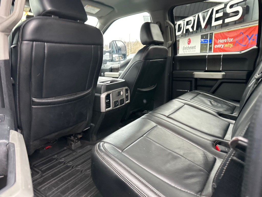 2021 Ford F-350 Image 12