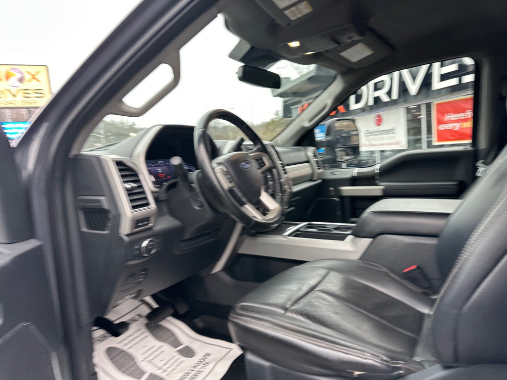 2021 Ford F-350 Image 17