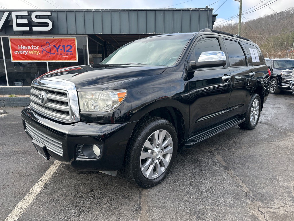 2011 Toyota Sequoia Image 1