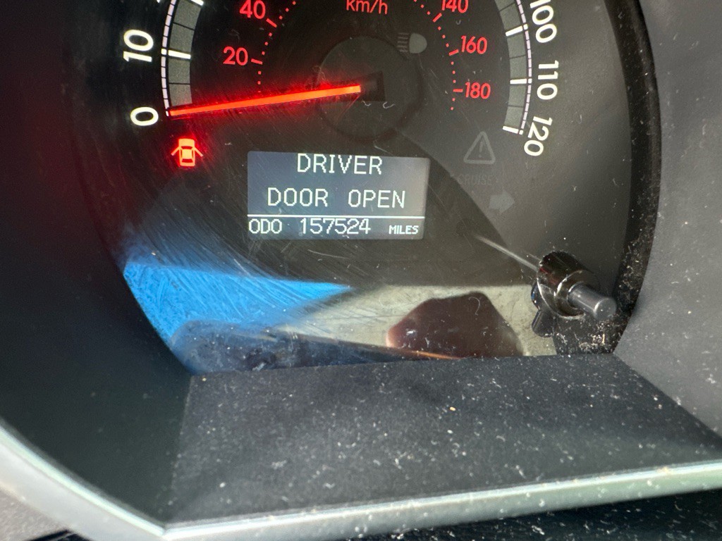 2011 Toyota Sequoia Image 18