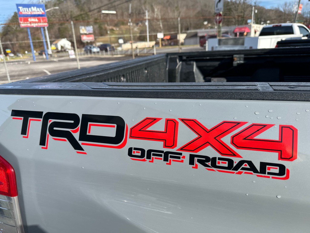 2018 Toyota Tundra Image 11